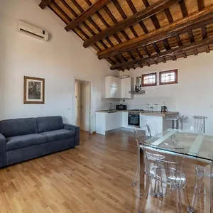 Palazzo Altieri Penthouse Apartamento